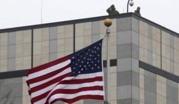 Ambasada amerikane: Një demokraci e fortë inkurajon një shtyp të lirë, atë që e mban publikun të informuar